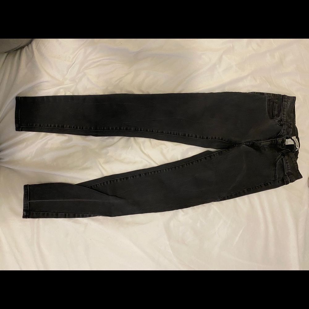 Black skinny jeans